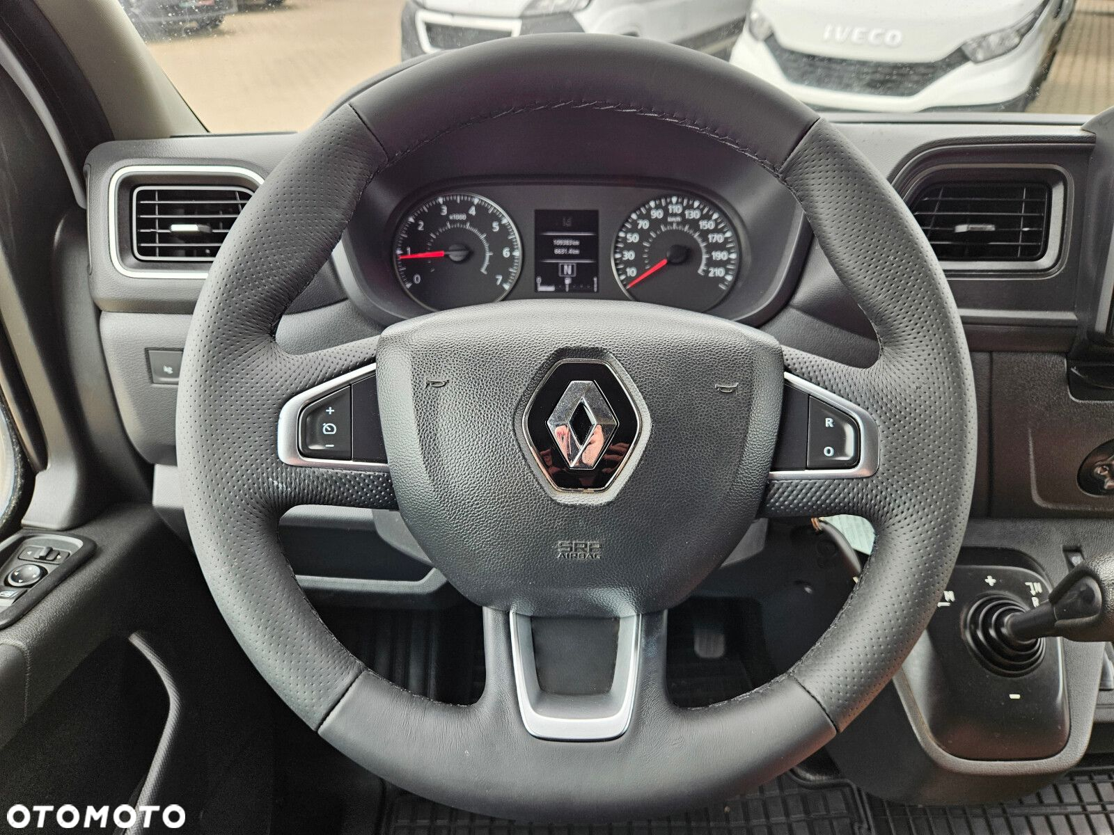 Renault Master L2H2 *89999zł Netto* Brygadówka 7 osób 2.3 dCi/150KM - 21