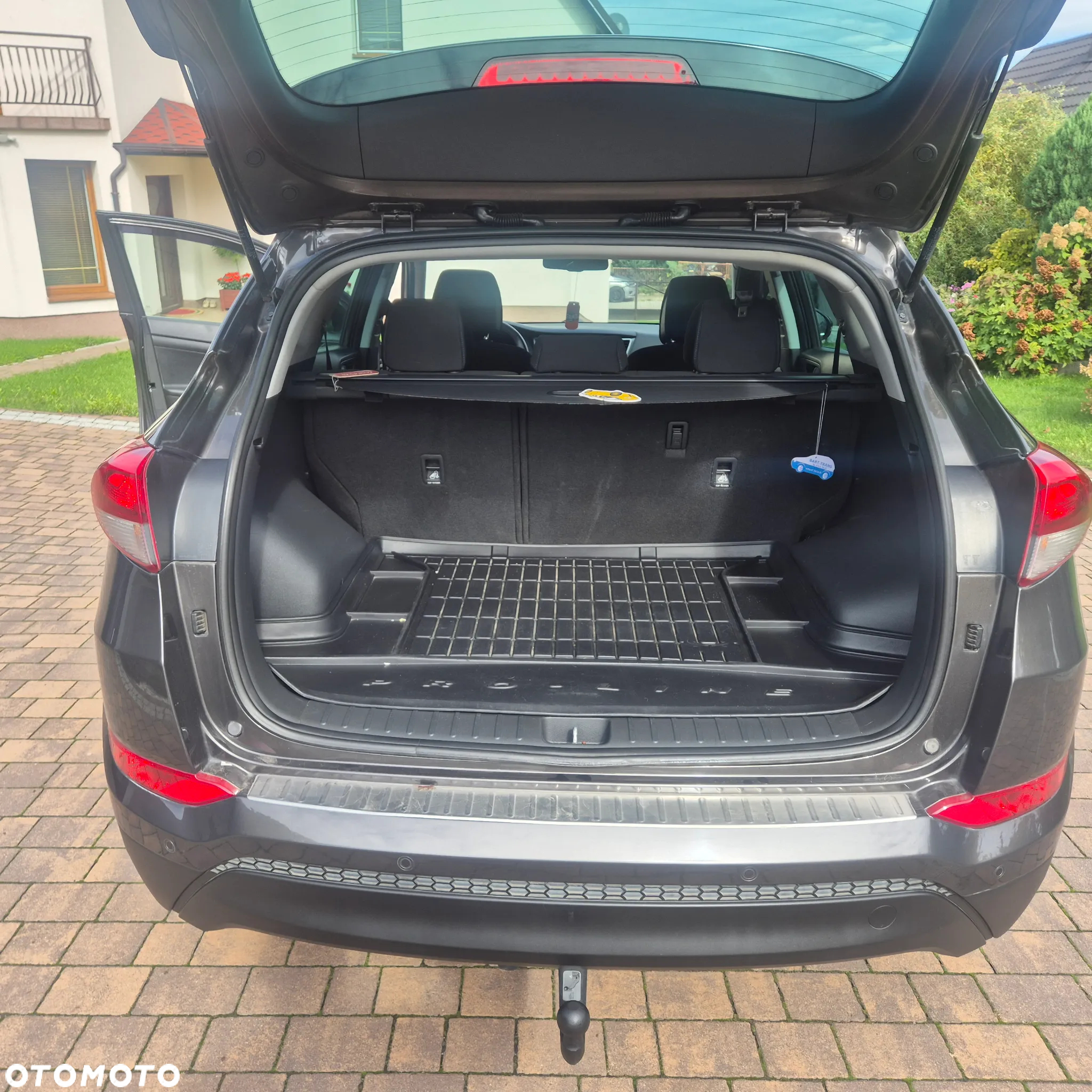 Hyundai Tucson blue 1.7 CRDi 2WD Intro Edition - 29