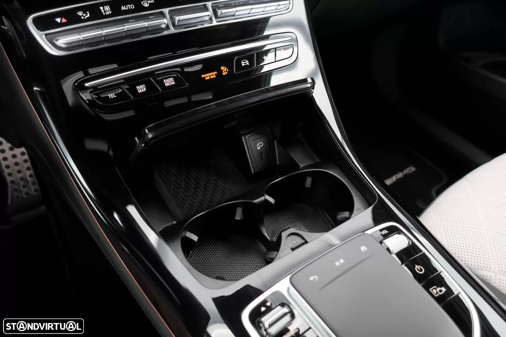 Mercedes-Benz EQC 400 4Matic - 11
