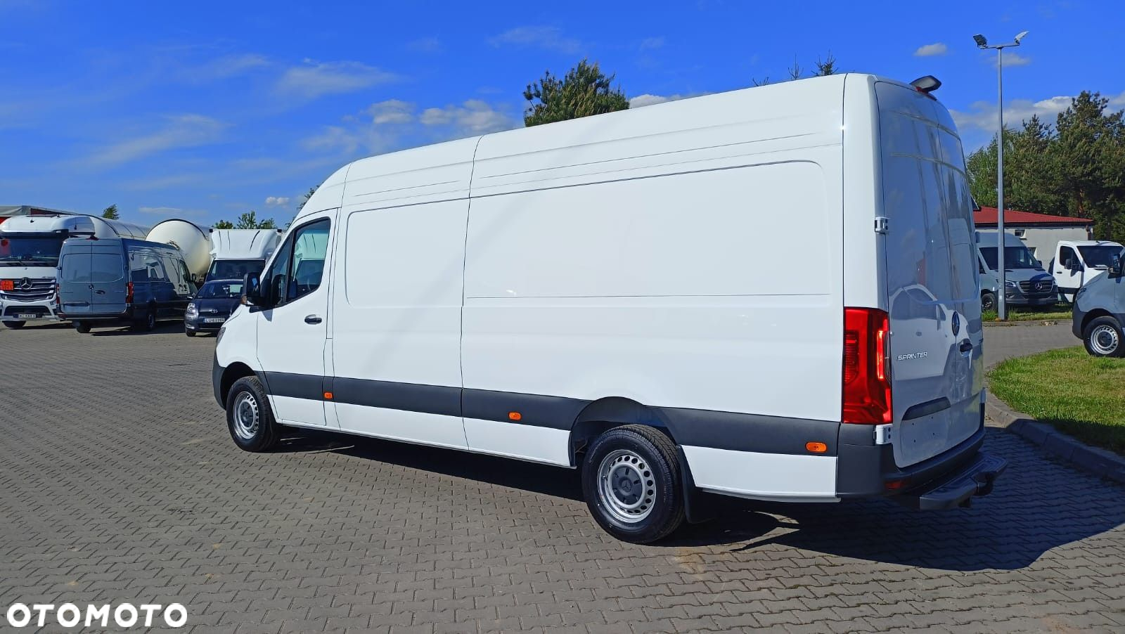 Mercedes-Benz Sprinter 317 CDI KA OM654 - 7