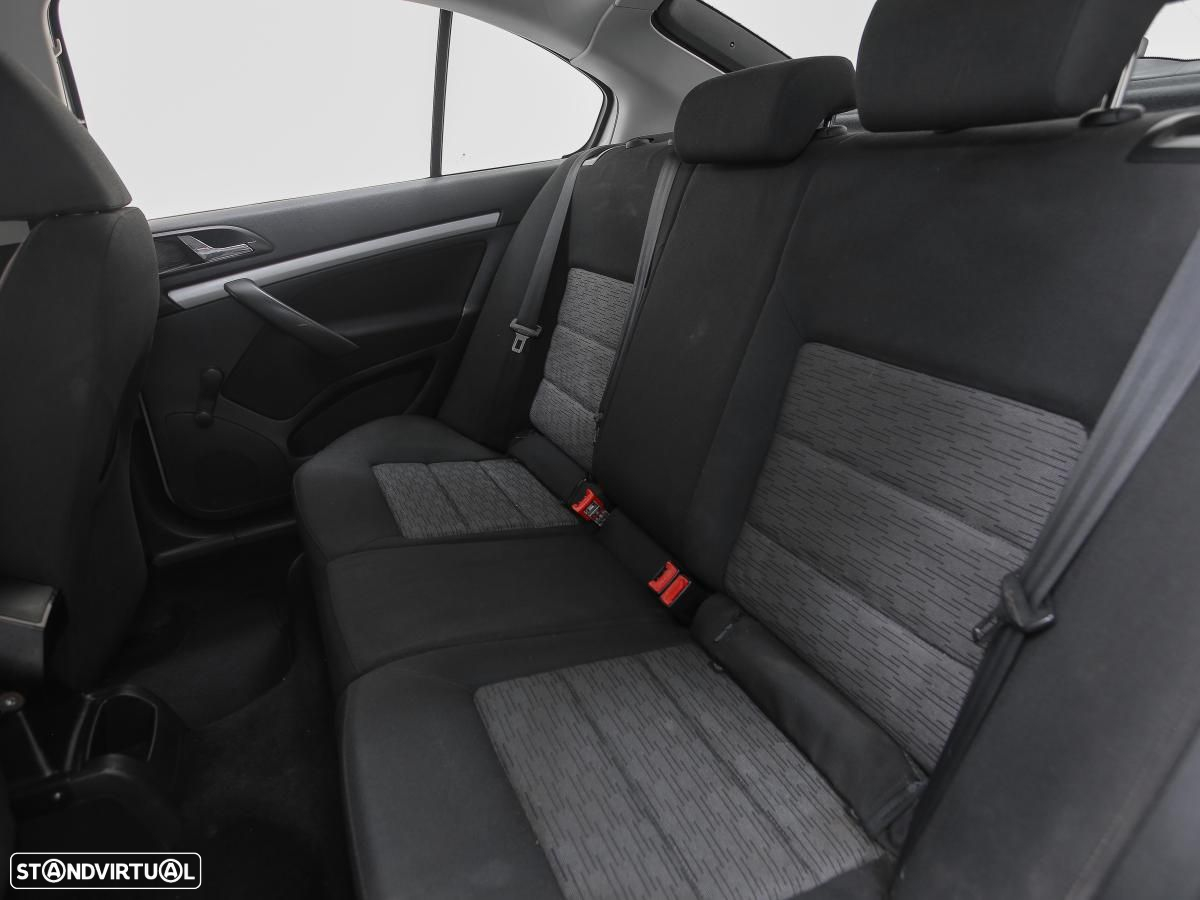 Skoda Octavia - 12