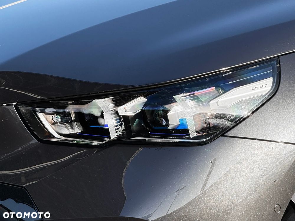 BMW Seria 5 520i - 7