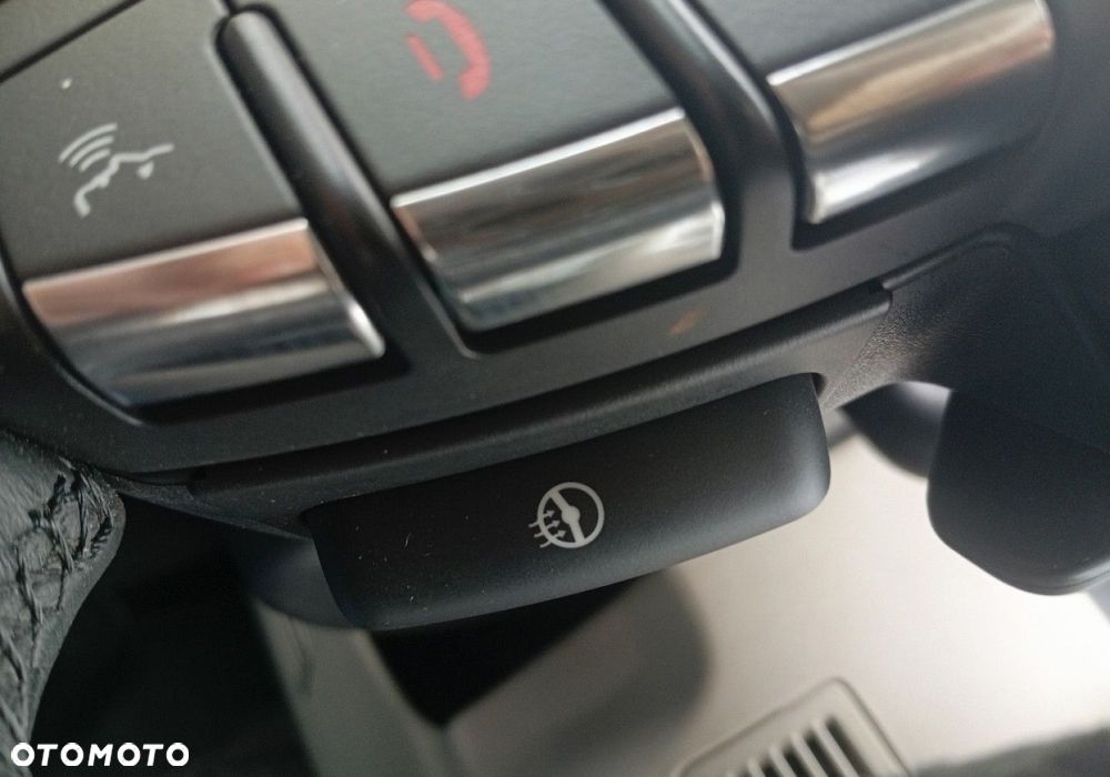 Land Rover Range Rover Sport - 39