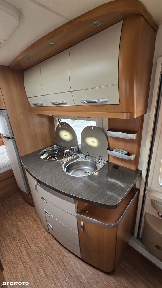 Hobby Excellent 440 SF - 7