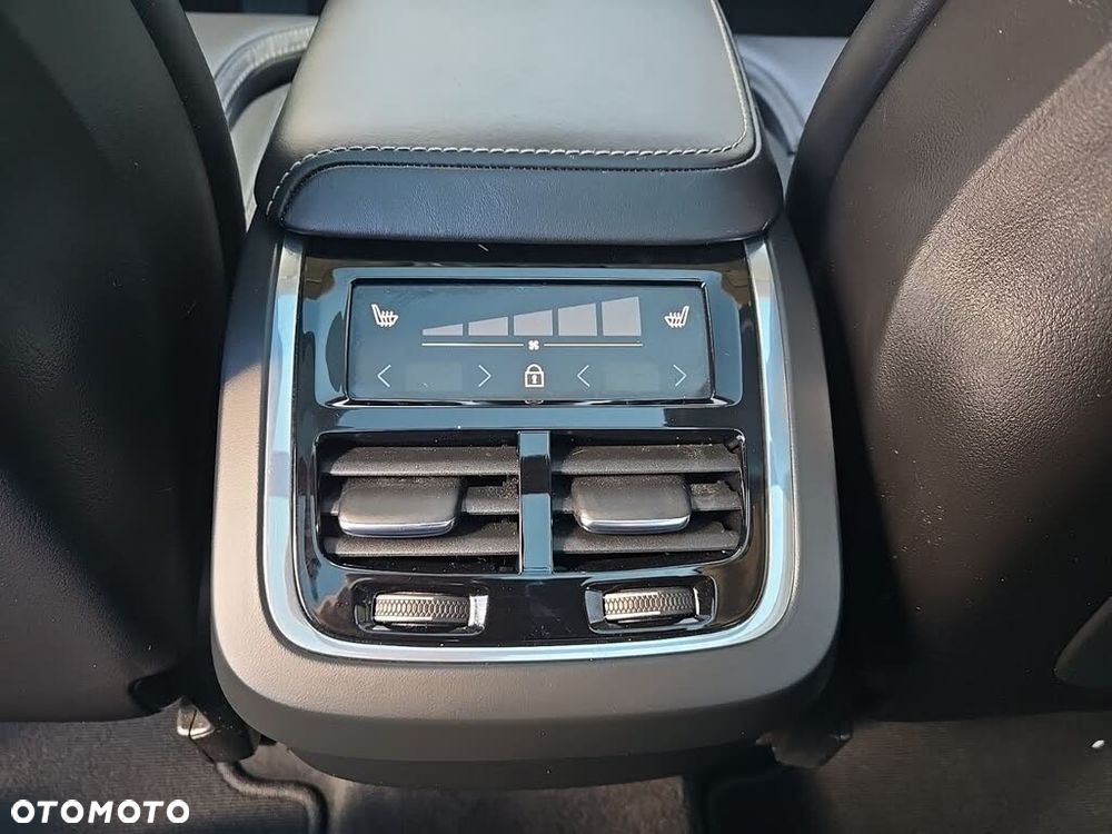 Volvo XC 60 - 12