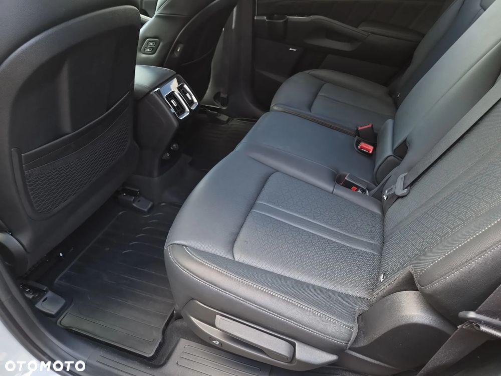 Kia Sorento 1.6 T-GDI HEV Prestige Line - 26
