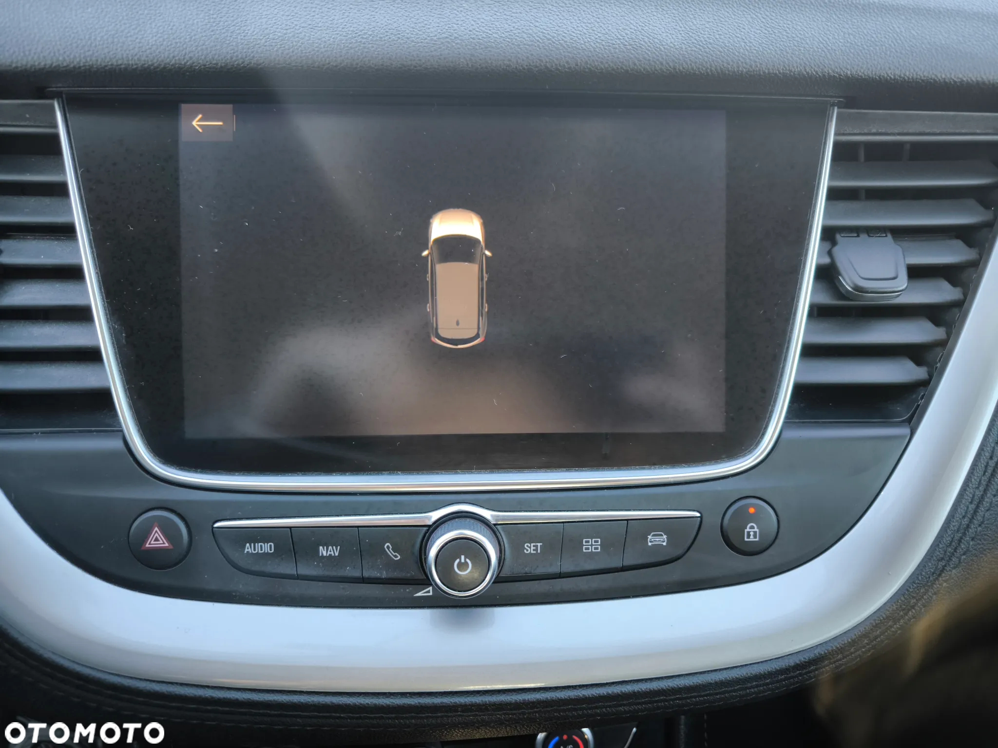 Opel Grandland X 1.6 CDTI Innovation S&S - 26
