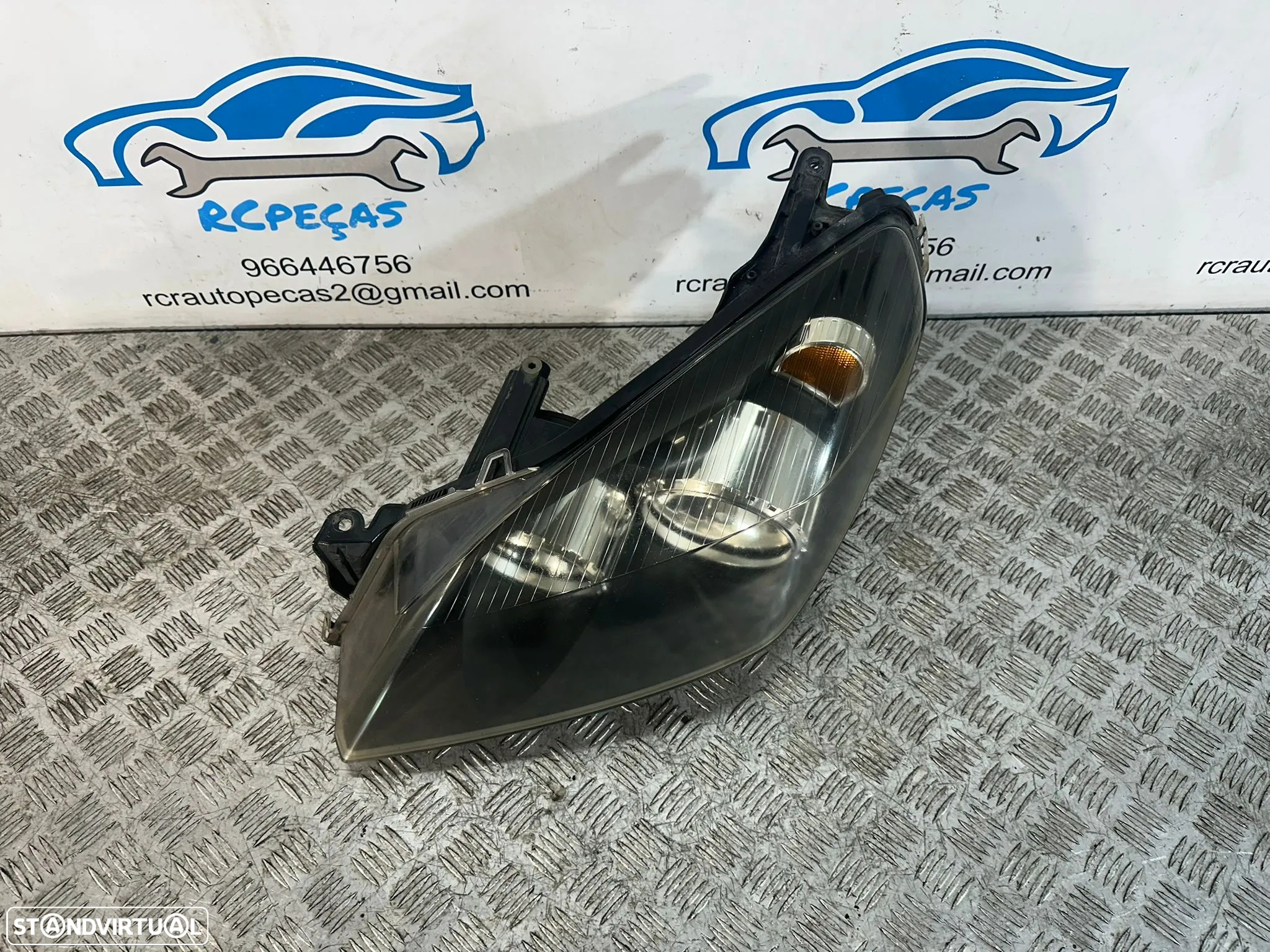Otica Farol Frente Frontal Esquerdo Original Opel Astra H 1LG270370-03 2004 - 2010 - 5