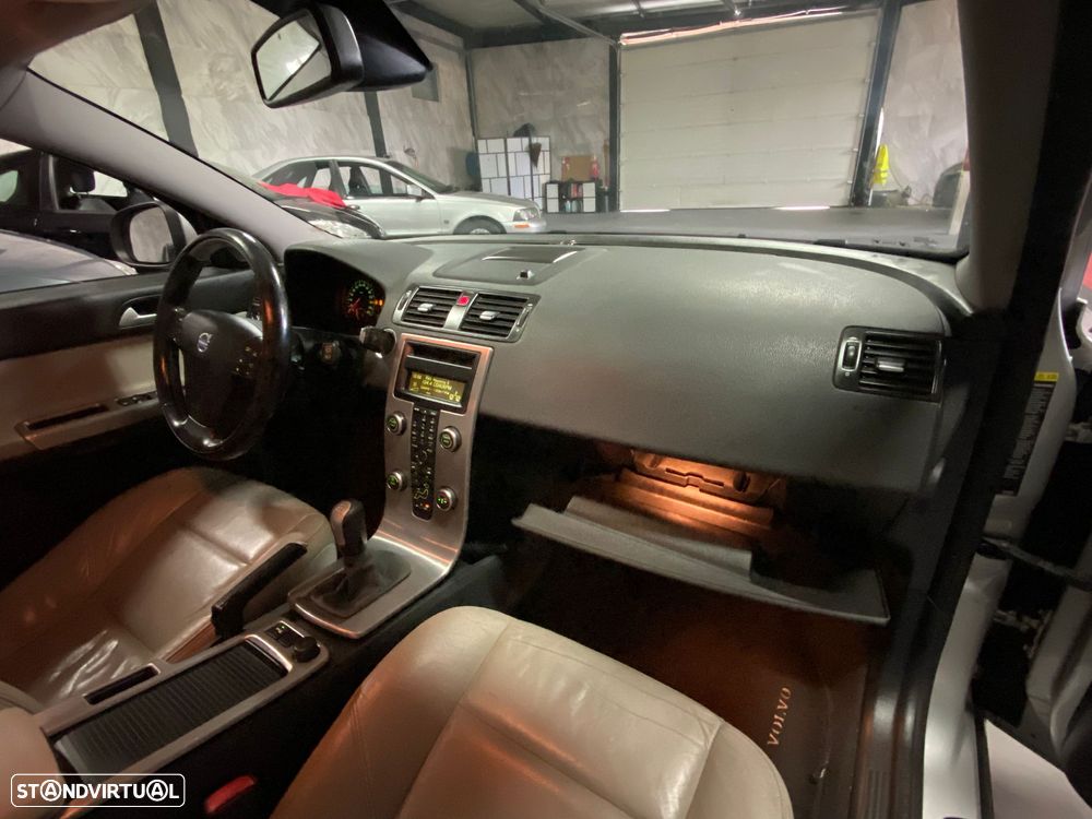 Volvo V50 1.6D DPF Momentum - 8