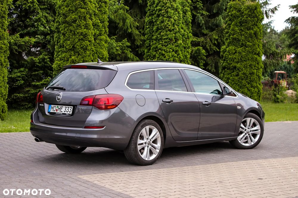 Opel Astra 1.6 Turbo Automatik Cosmo - 8