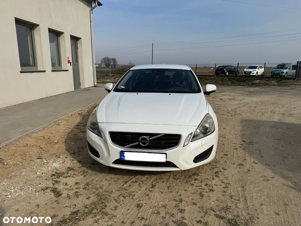 Volvo S60 - 2