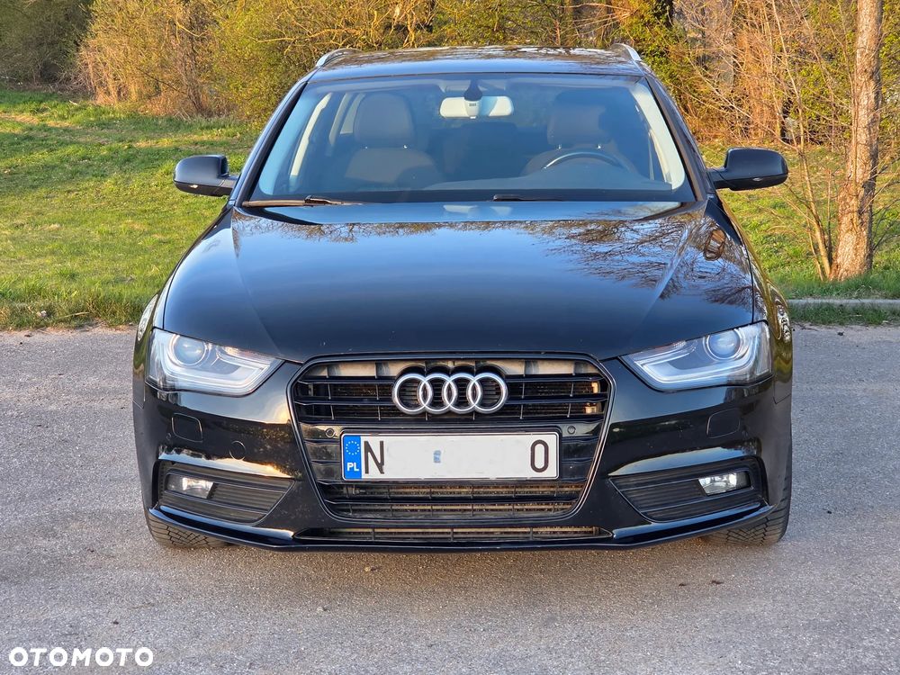 Audi A4 Avant 2.0 TDI DPF Ambiente - 25