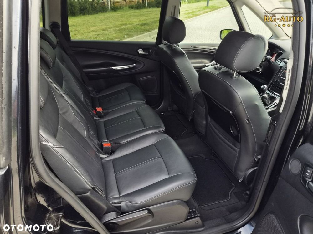 Ford Galaxy - 28