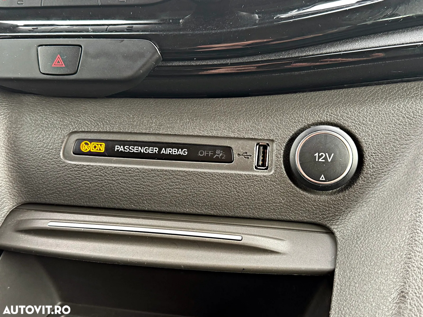 Ford Tourneo Custom 320 L2H1 VA Euroline - 31
