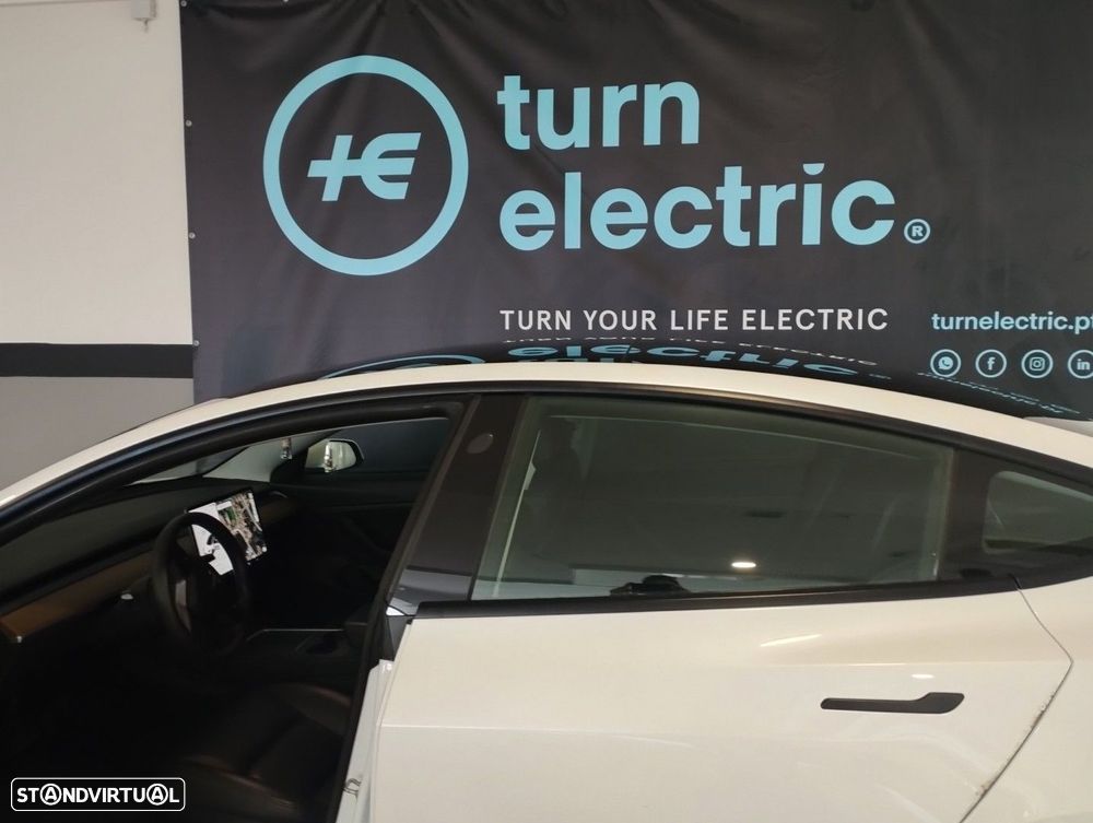 Tesla Model 3 Standard Range Plus RWD - 5