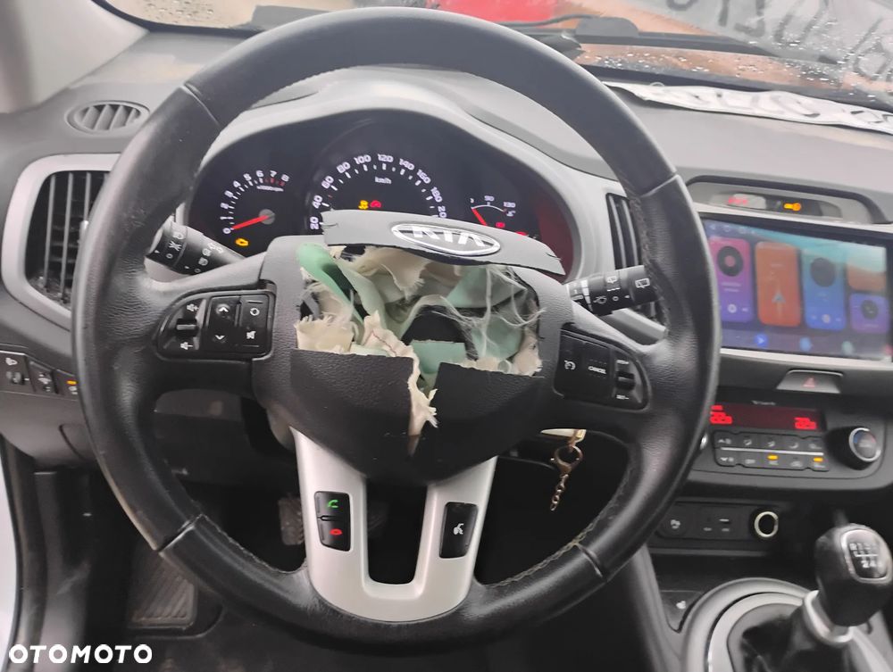 Kia Sportage - 12