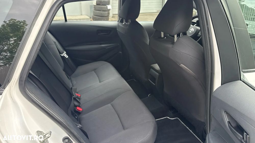 Toyota Corolla 1.8 HSD Eco - 30