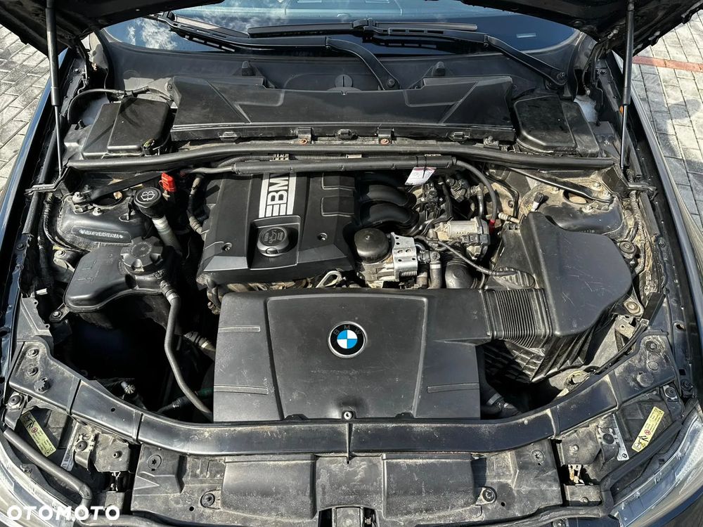 BMW Seria 3 - 18