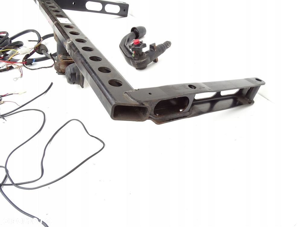 HAK HOLOWNICZY WESTFALIA 8T0092155F ODPINANY  KLUCZYK AUDI A5 8T SPORTBACK - 4