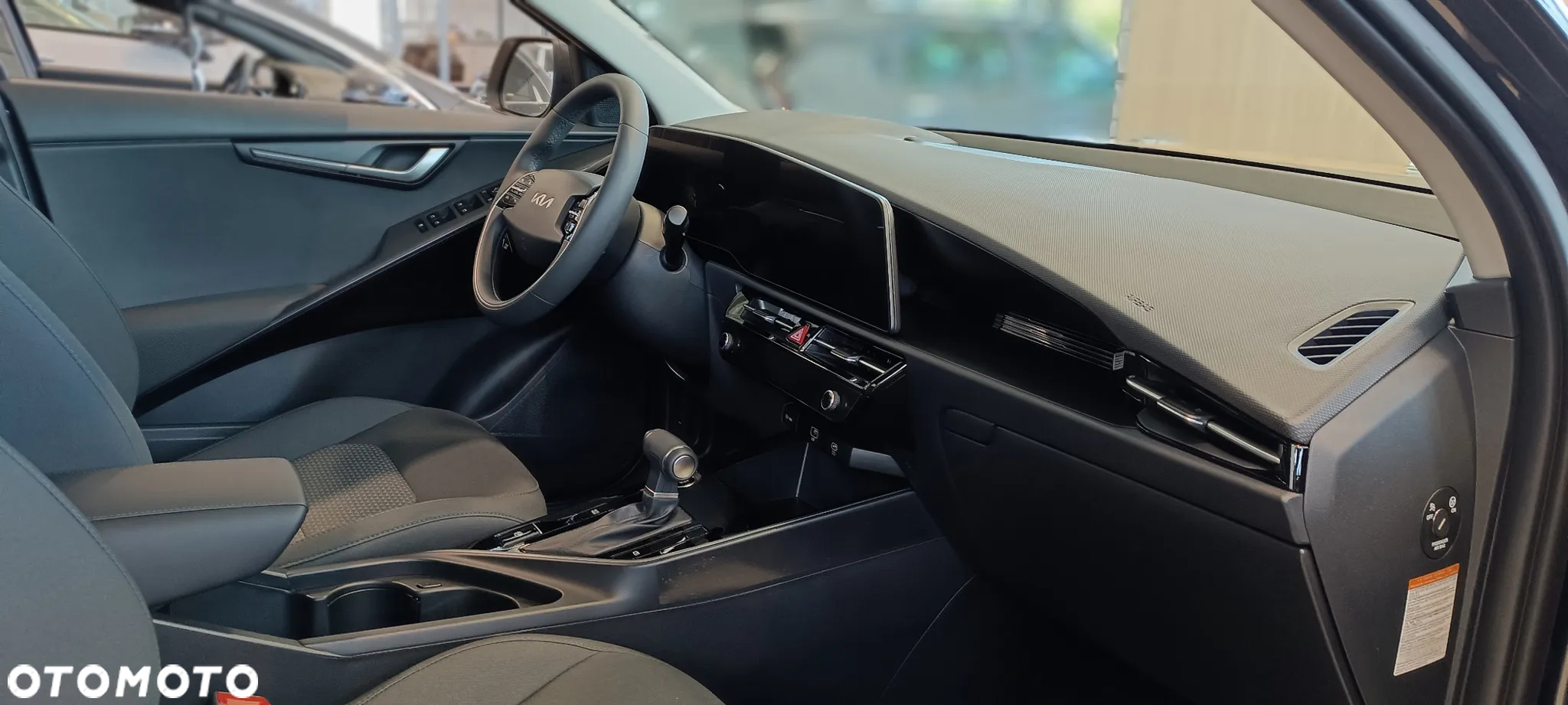 Kia Niro 1.6 GDI Hybrid M - 10