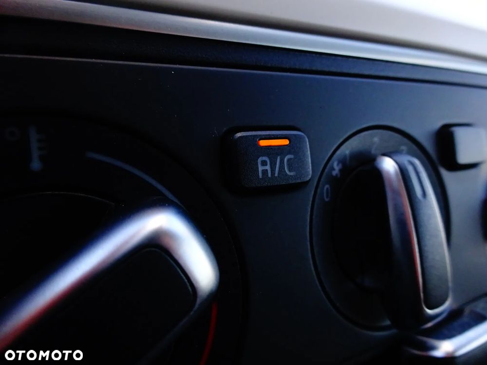 Volkswagen up! - 11