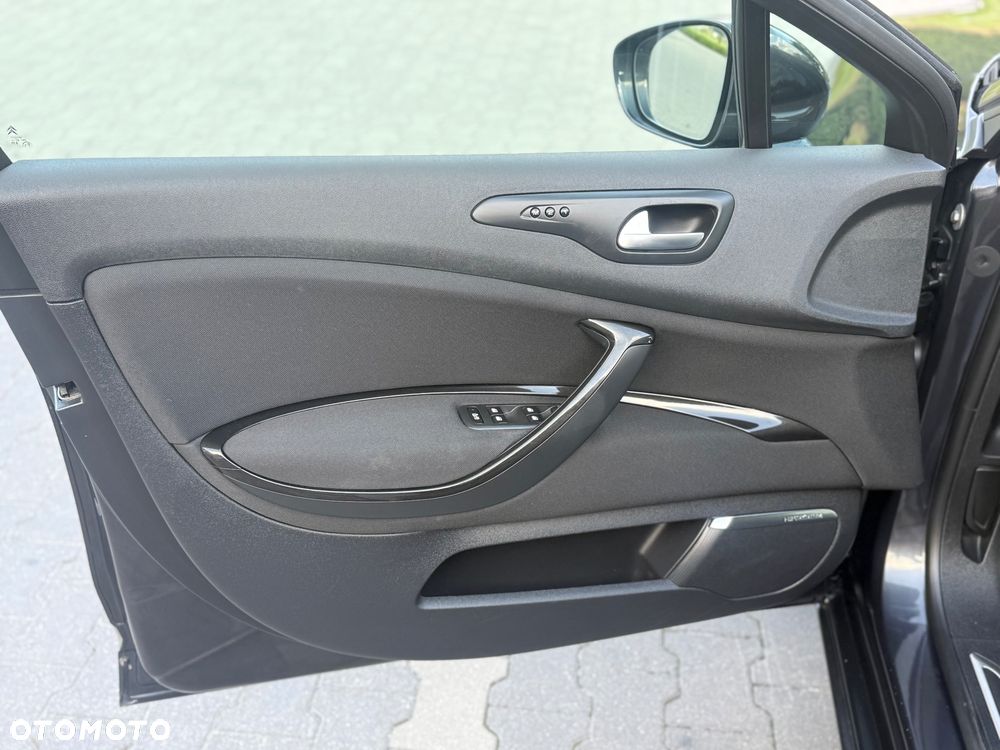Citroën C5 HDi 140 FAP Exclusive - 14