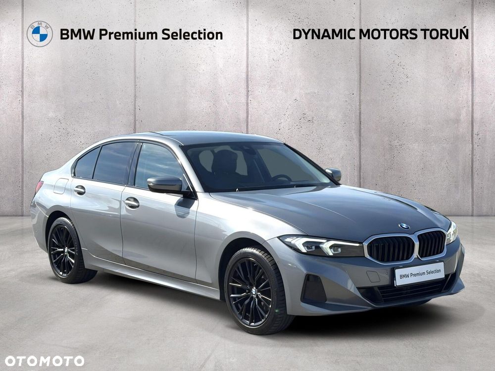 BMW Seria 3 320i - 11