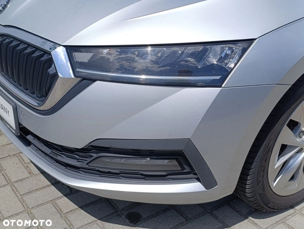 Skoda Octavia 1.5 TSI ACT Ambition - 9