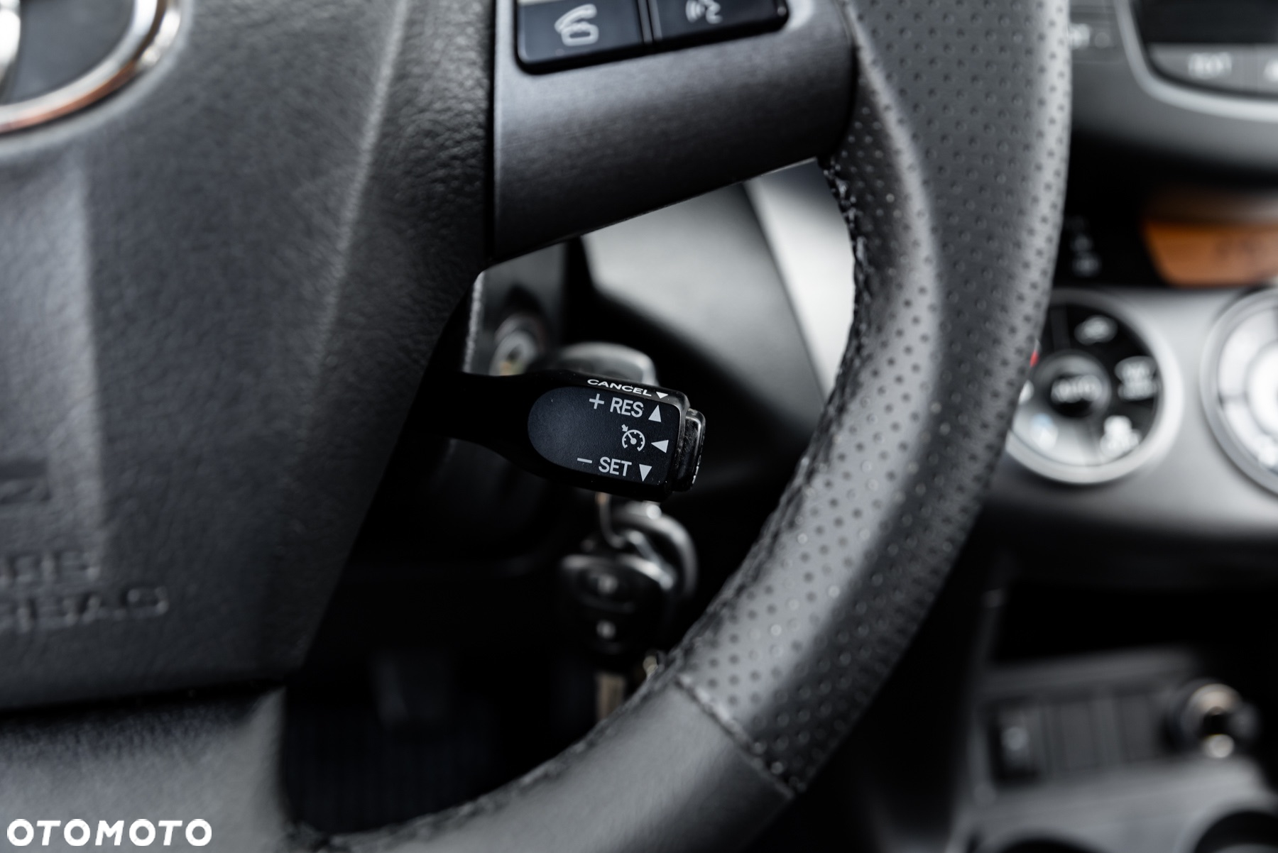 Toyota RAV4 2.0 VVT-i Luna - 32