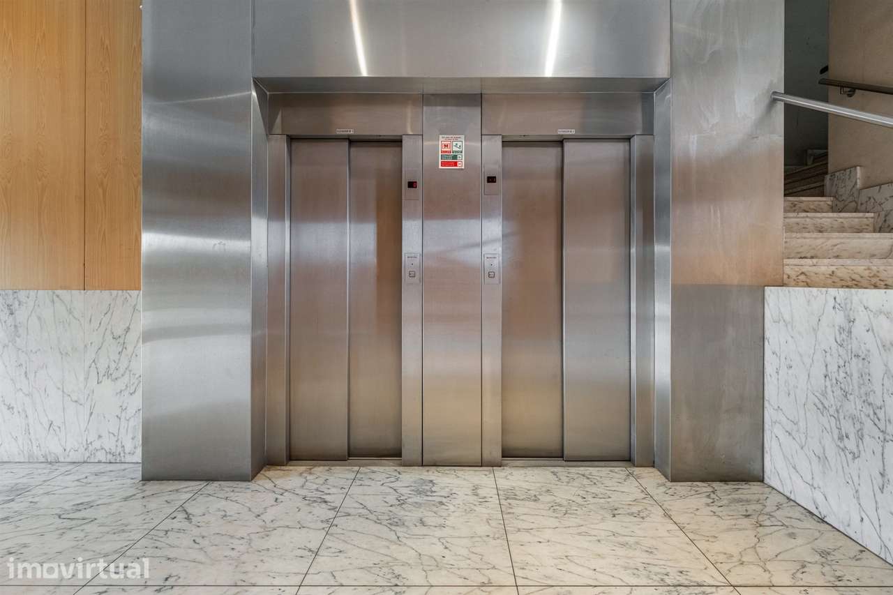 Apartamento T2 Venda em Bougado (São Martinho e Santiago),Trofa - Grande imagem: 2/17