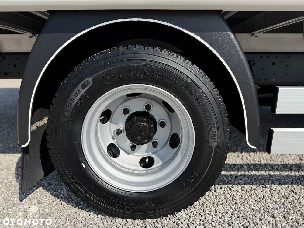 Isuzu P7,5 - 22