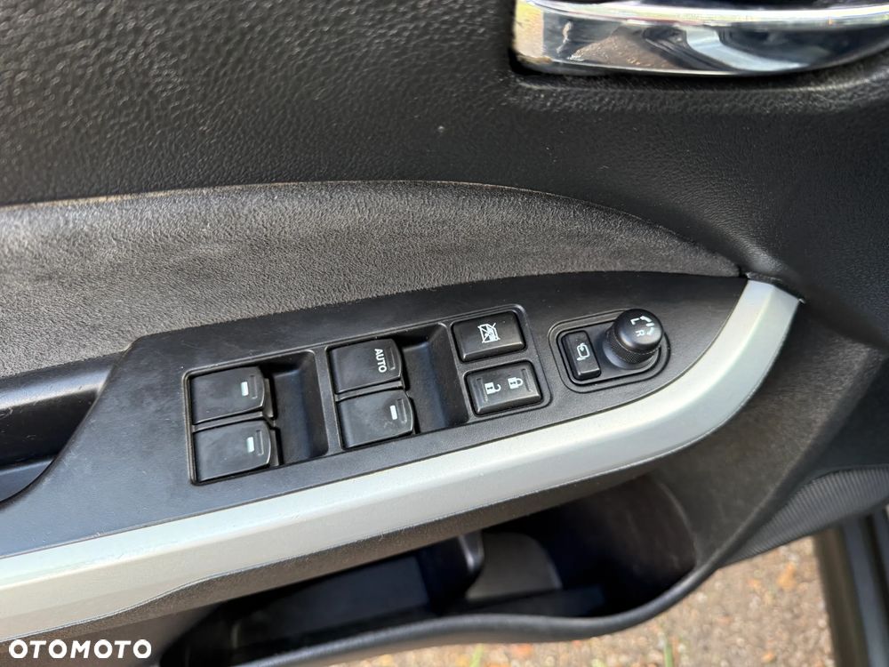 Suzuki Vitara 1.6 Premium 4WD - 14