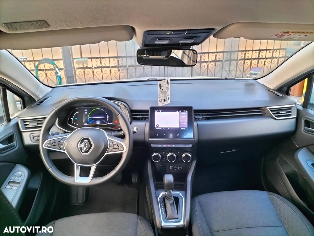 Renault Clio E-TECH Hybrid 140 BUSINESS EDITION - 8