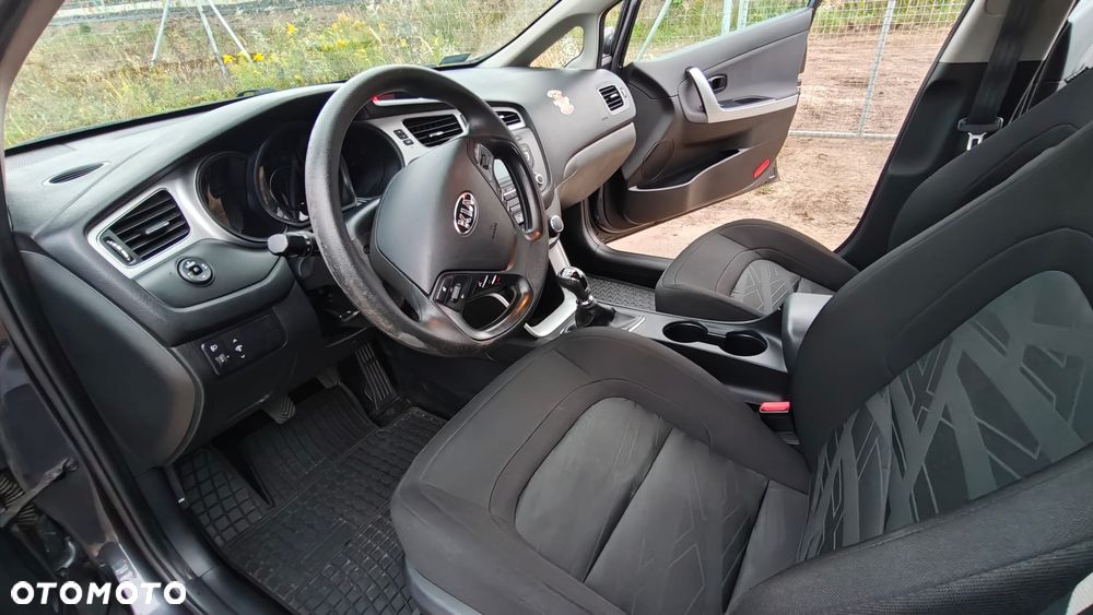 Kia Ceed 1.6 CRDi M - 11
