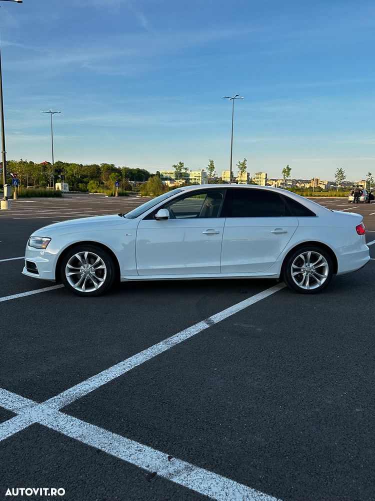 Audi A4 2.0 TFSI Multitronic S line Sportpaket - 7