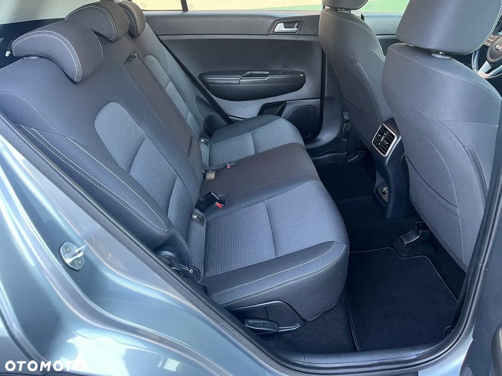 Kia Sportage 1.6 T-GDI AWD DCT SPIRIT - 17