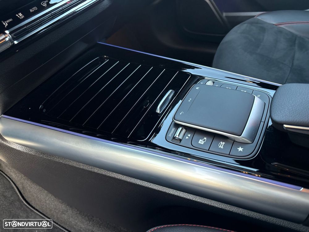Mercedes-Benz GLA 250 e AMG Line - 19