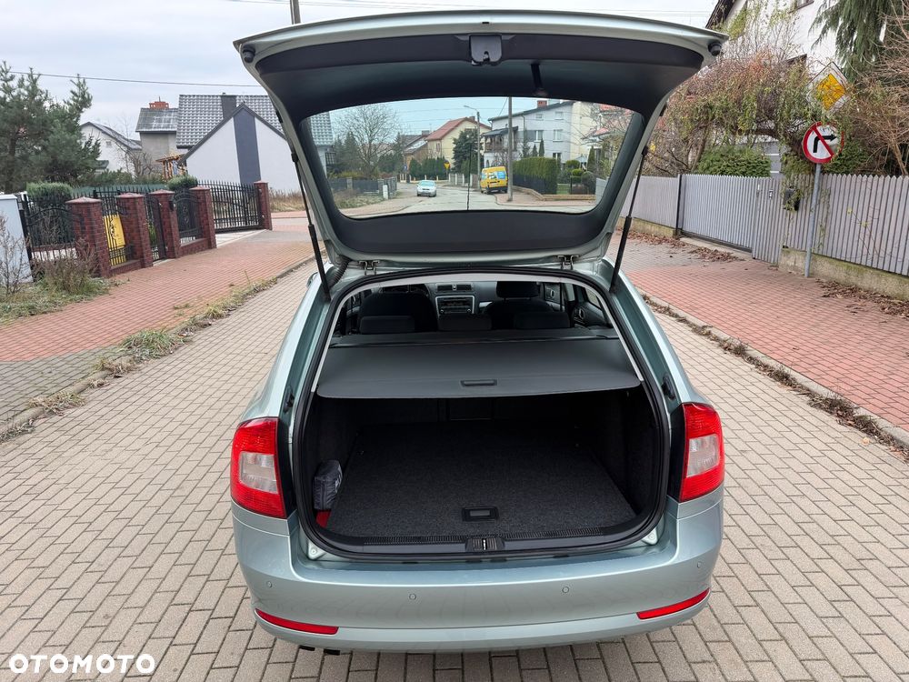 Skoda Octavia Combi 1.4 TSI Ambition Green tec - 17