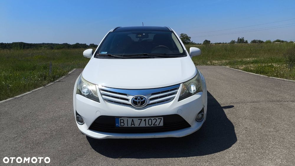 Toyota Avensis 2.0 D-4D Premium - 7