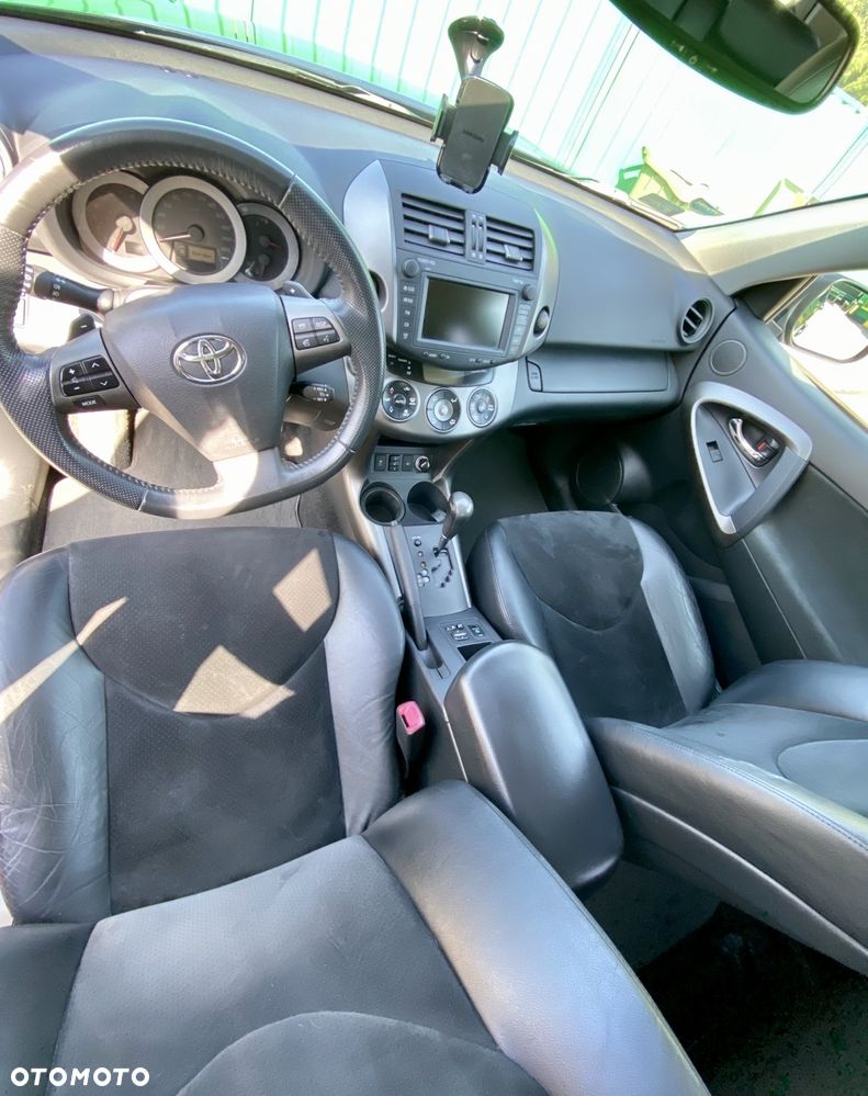 Toyota RAV4 2.0 VVT-i Prestige NAVI MS - 2