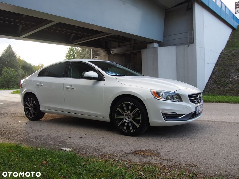 Volvo S60 - 12