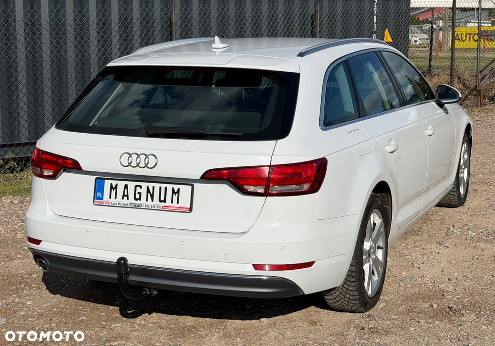 Audi A4 Avant 2.0 TDI S tronic - 33