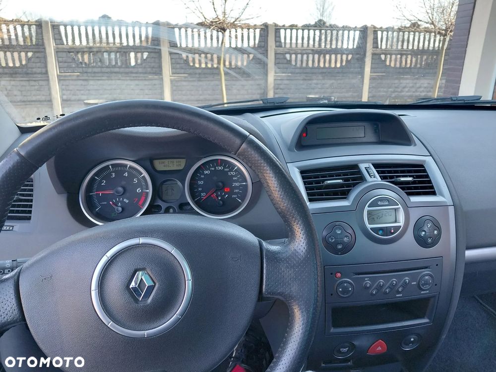 Renault Megane 2.0 Turbo Dynamique - 6