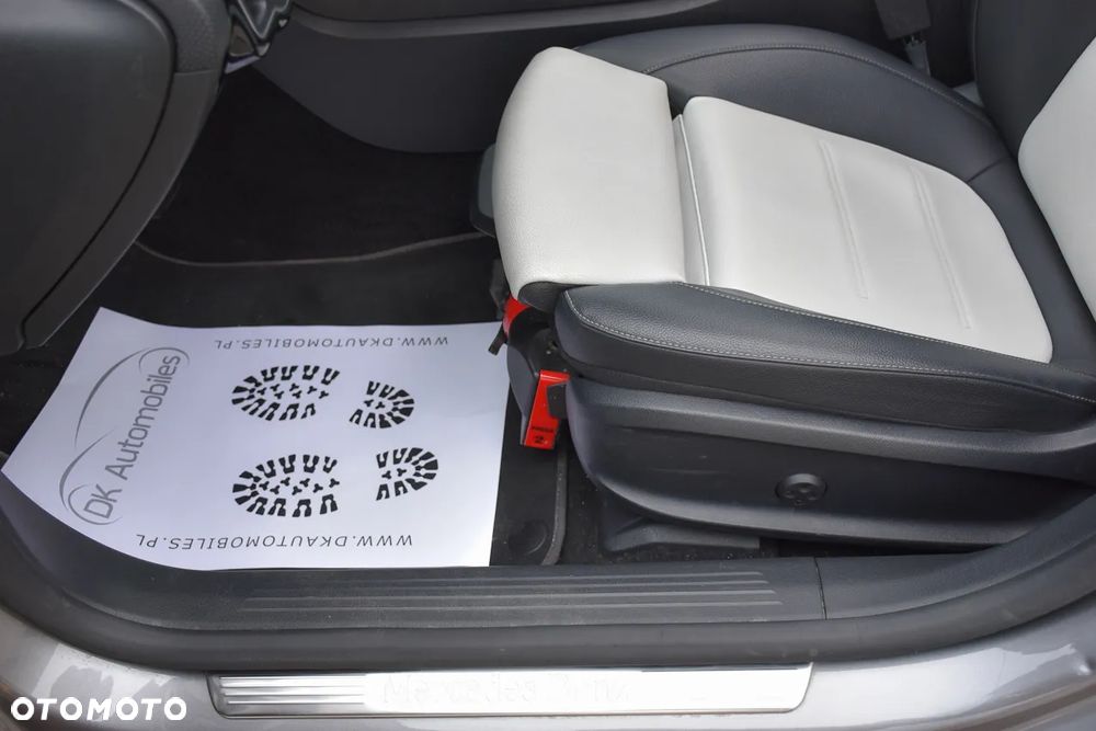 Mercedes-Benz CLA 200 d AMG Line 8G-DCT - 23