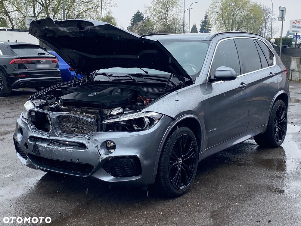 BMW X5 xDrive50i Sport-Aut - 4