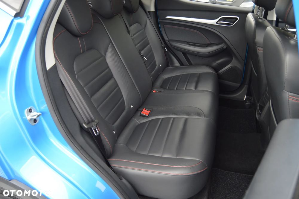 MG ZS ICE 1.5 VTI-tech Luxury - 32