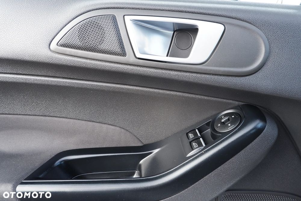 Ford Fiesta 1.25 Ambiente - 20