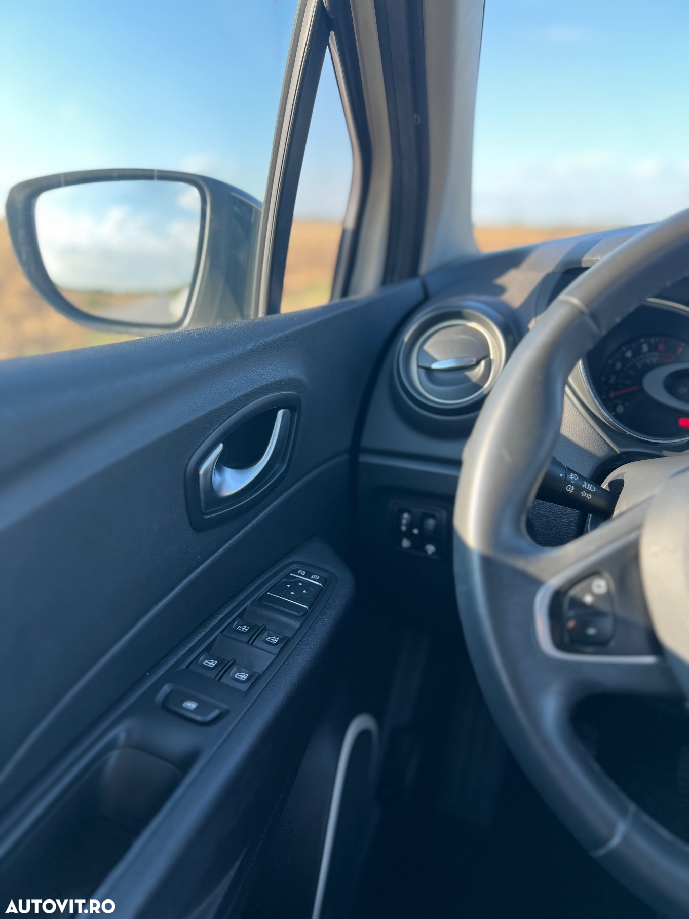 Renault Captur TCe Life Evo - 12