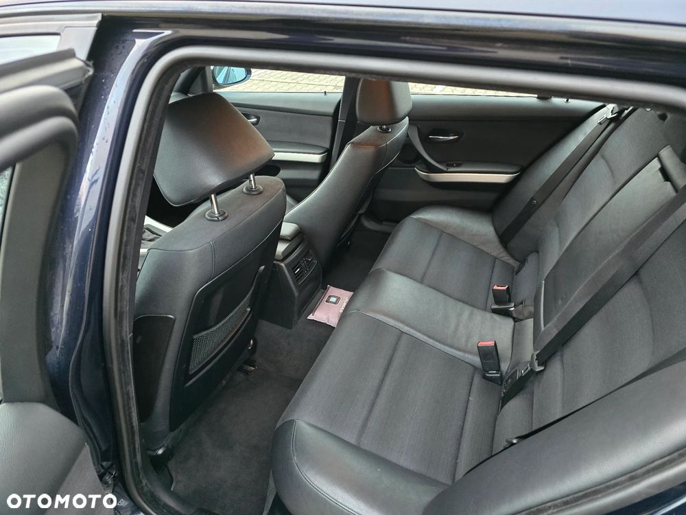 BMW Seria 3 330xd DPF - 11