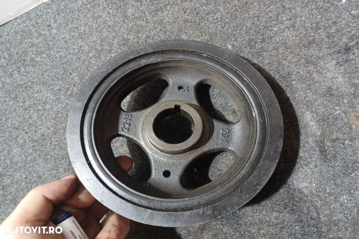 Fulie vibrochen 13408-0R011 2.2 D Toyota Avensis 2 T25 [facelift] [20 - 2